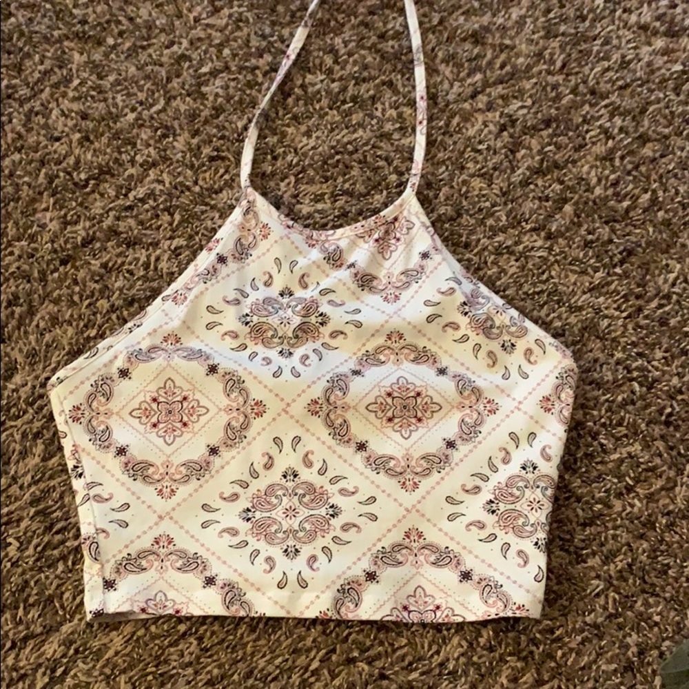 Crop top